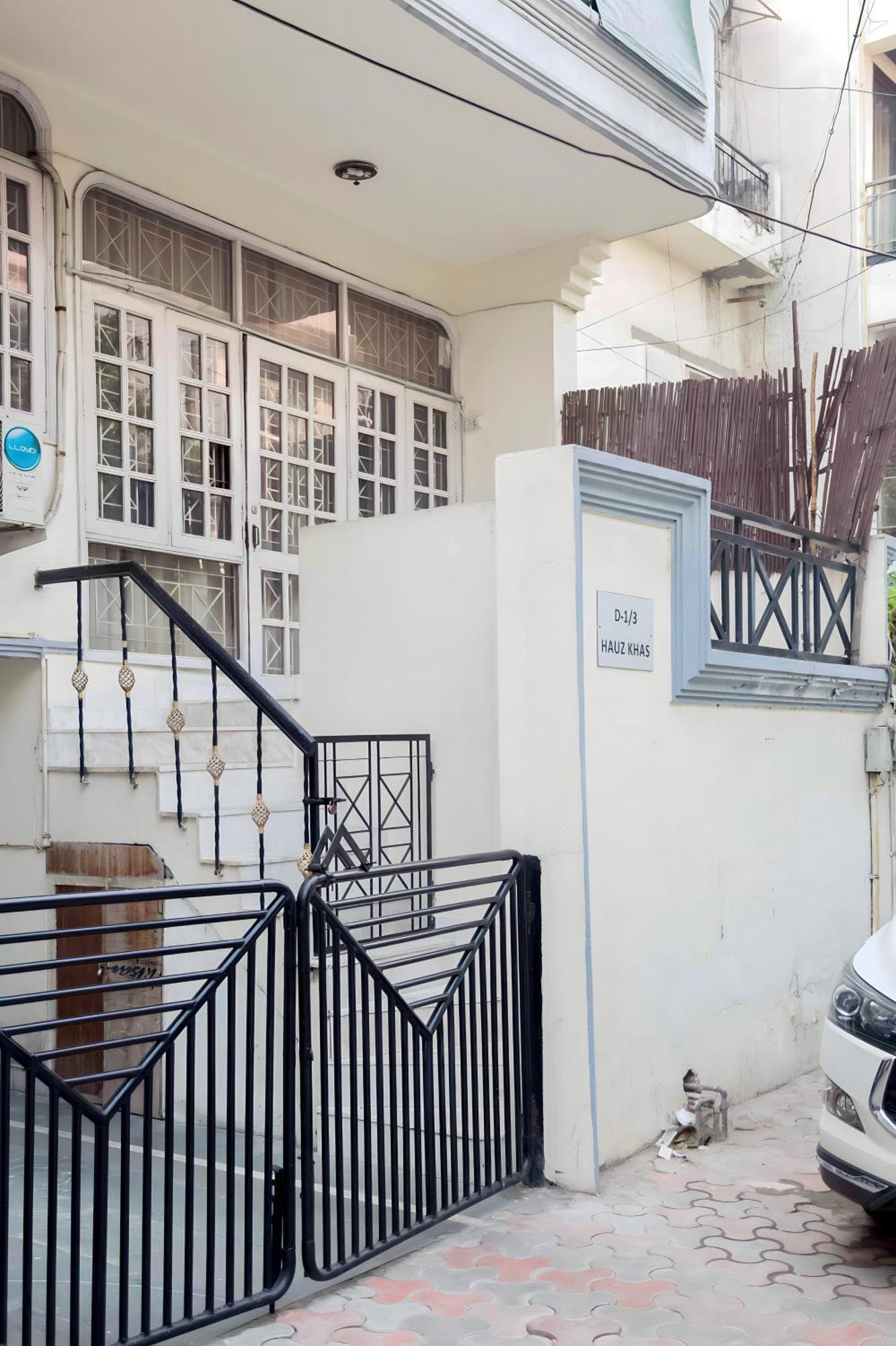 Woodpecker Apartments Hauz Khas Ню Делхи Екстериор снимка