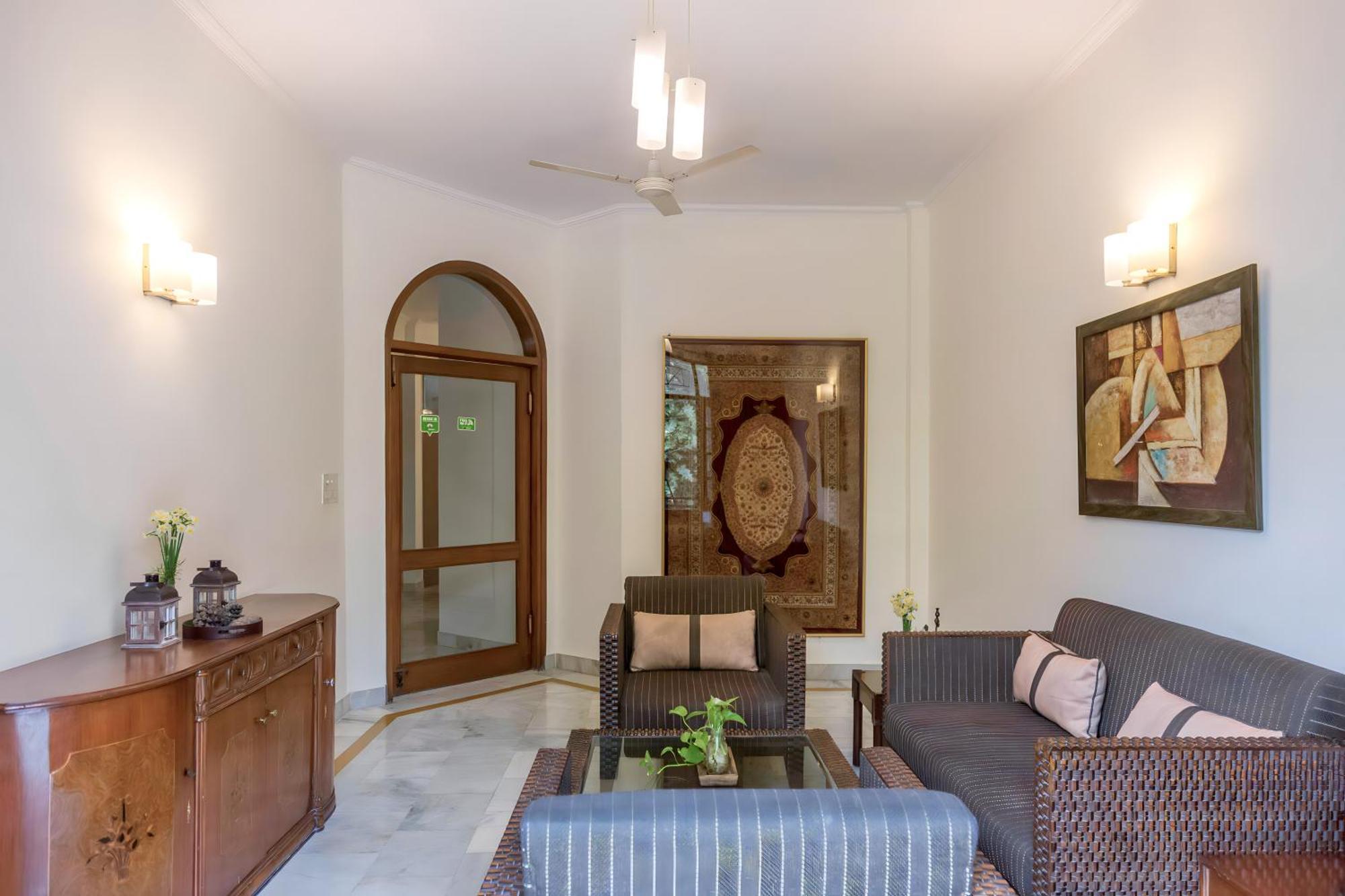 Woodpecker Apartments Hauz Khas Ню Делхи Екстериор снимка