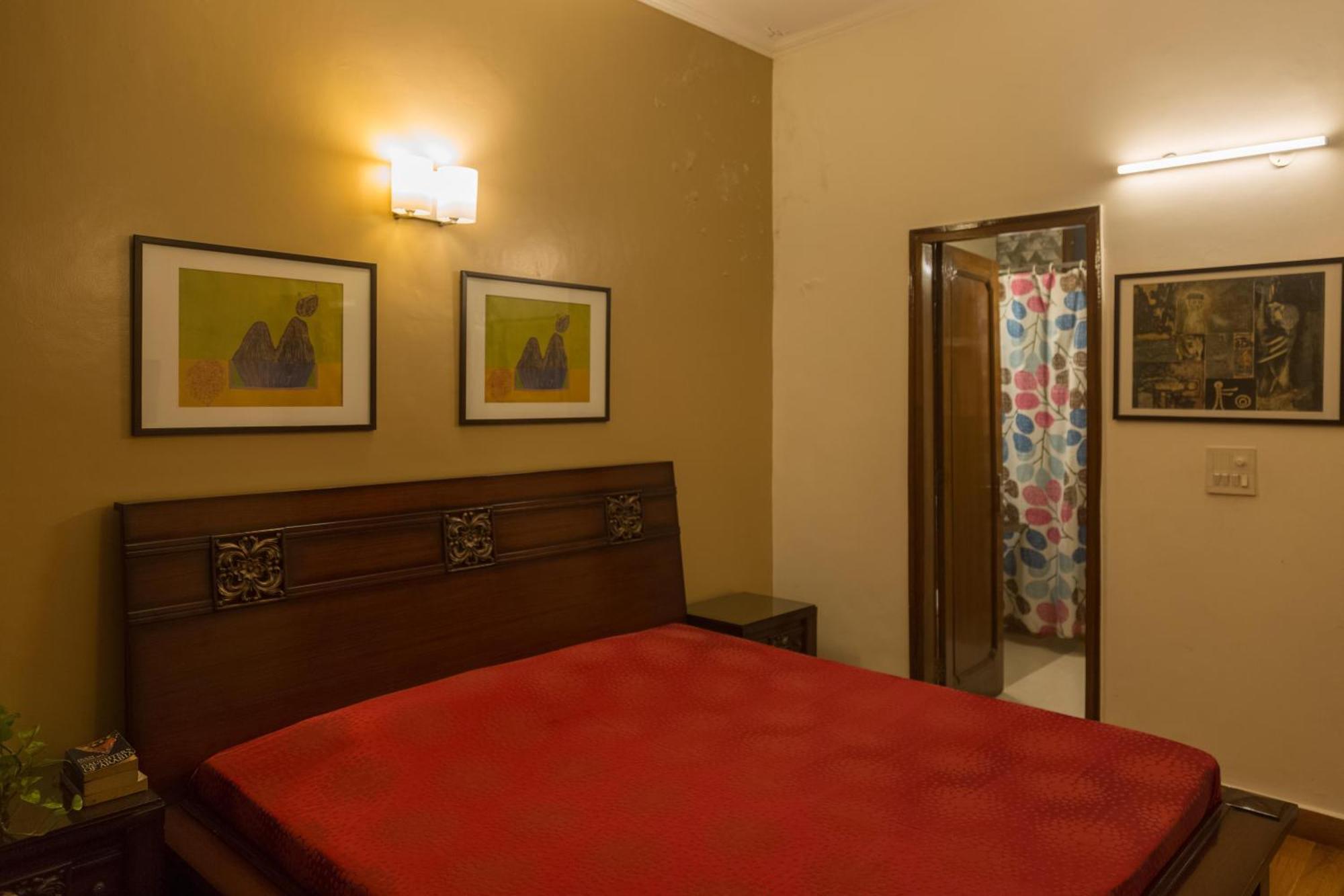 Woodpecker Apartments Hauz Khas Ню Делхи Екстериор снимка