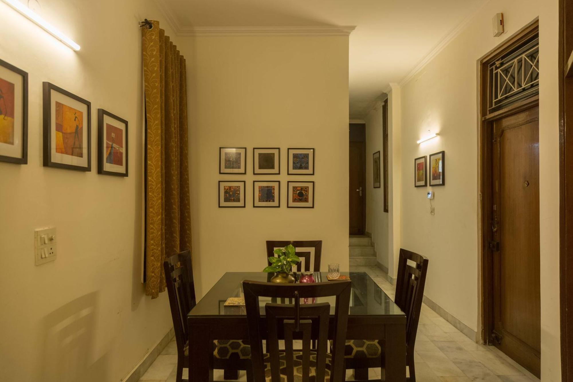 Woodpecker Apartments Hauz Khas Ню Делхи Екстериор снимка