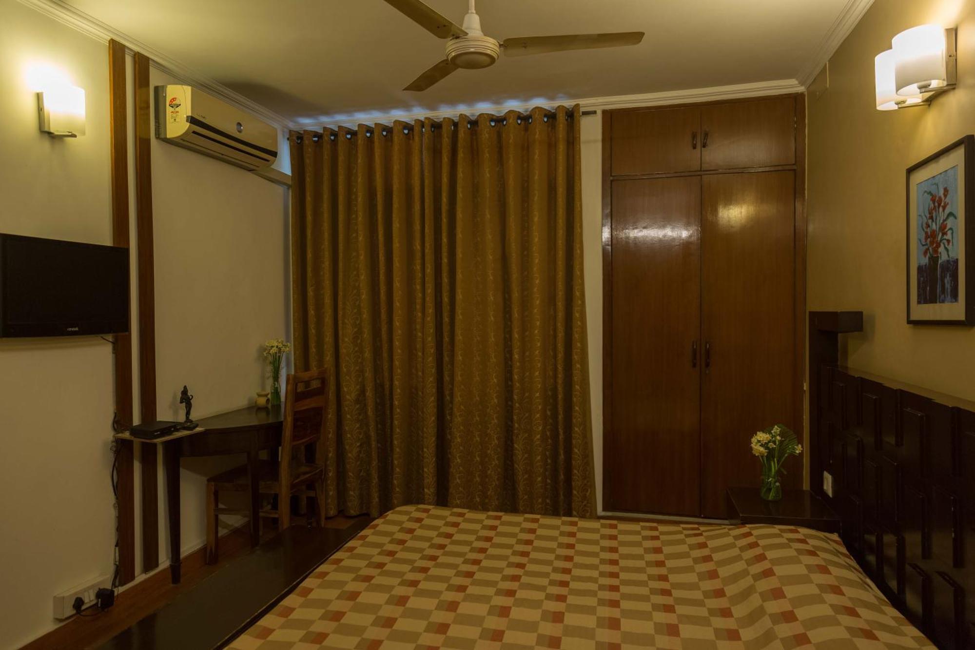 Woodpecker Apartments Hauz Khas Ню Делхи Екстериор снимка