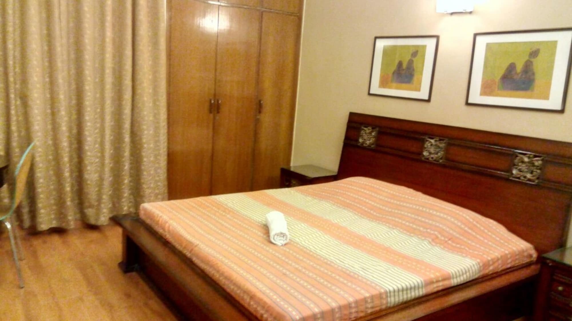Woodpecker Apartments Hauz Khas Ню Делхи Екстериор снимка